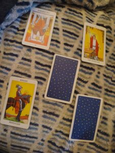 3 card spread