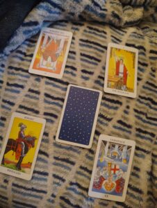 4 card spread