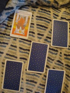 card 1 spread